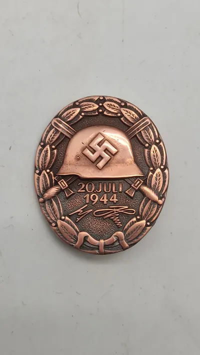 20 Juli 1944 såret tegn, efterkrigs