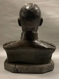 Sjælden original stor buste af kong Christian X - lavet af Just Andersen 1937