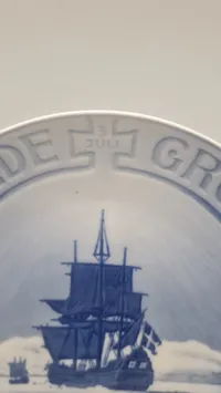 Royal Copenhagen, Jubilæumsplatte, 200året for Hans Egede rejse til Grønland 1721- 1921