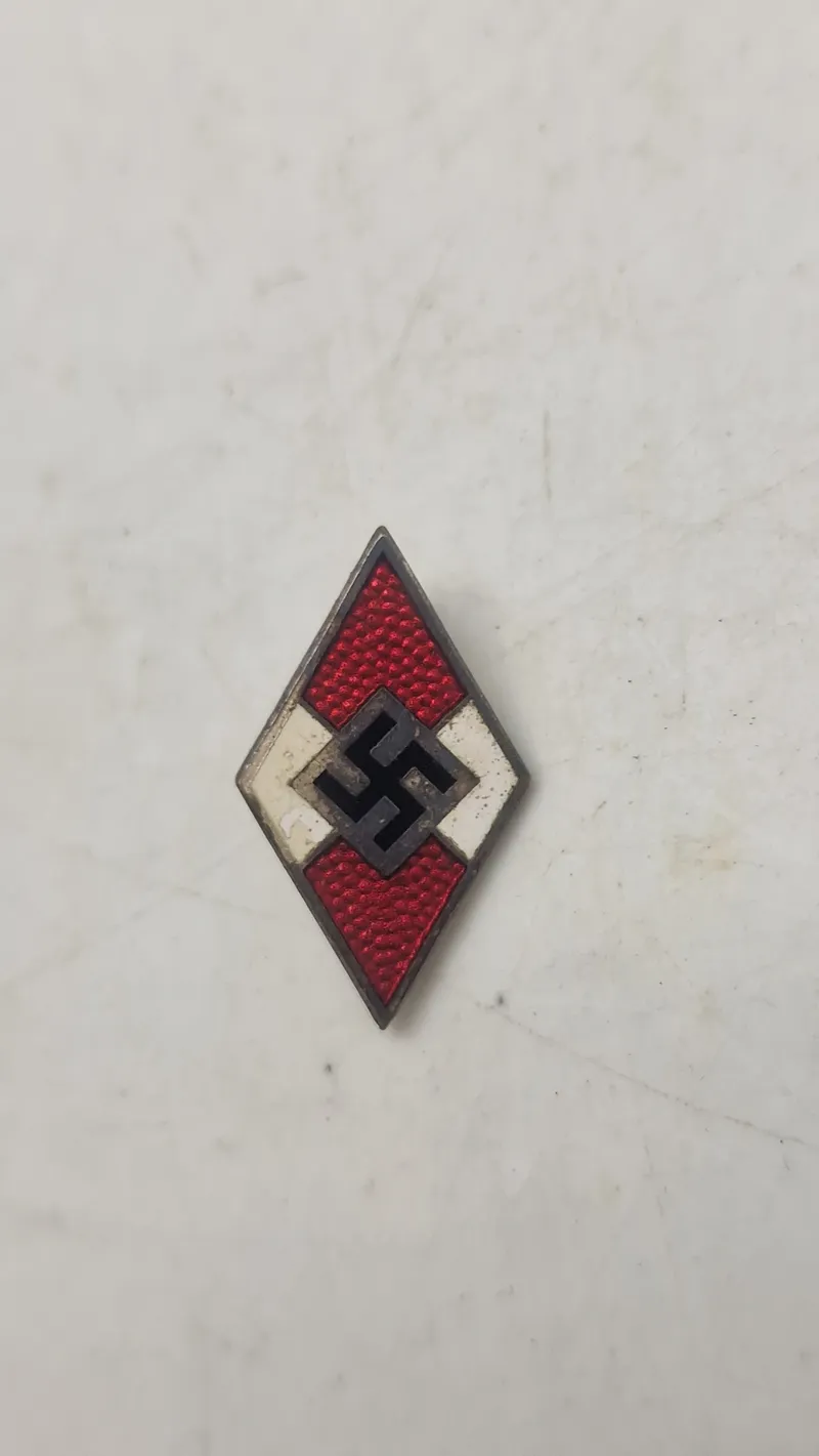 Original Hitler Jugend pin