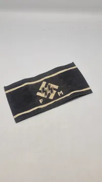 SS armbind Efter 45