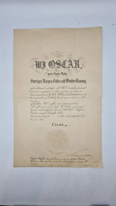 Originalt urkunde underskrevet af den Svenske konge til Oscar Siegfred Christian O'Neill O'Neill Oxholm, 1855 - 1926