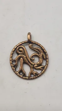 Veludført Museumskopi af Bronzealder/ Vikingetids smykke