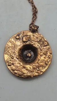 Veludført Museumskopi af Bronzealder/ Vikingetids smykke