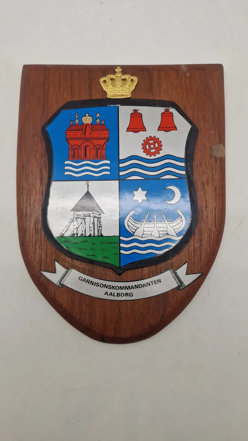 Originalt militært vægskjold - garnisonskomandanten Aalborg