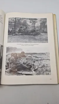 Kriegsgeschichte der
12.SS-Panzerdivision
>Hitlerjugend