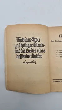 Original Liederbuch
Der Nationalſozialistischen Deutschen Arbeiterpartei