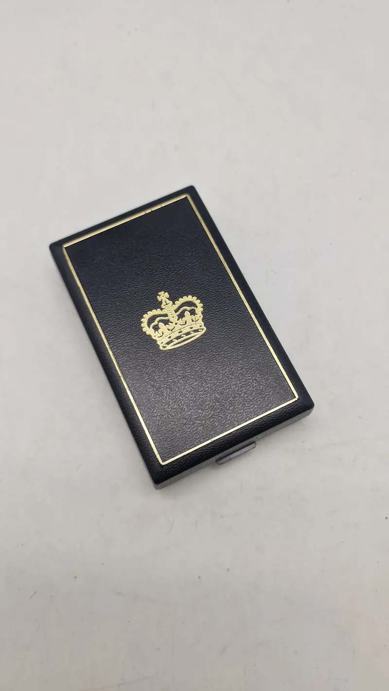 Navngiven Engelsk medaljeæske