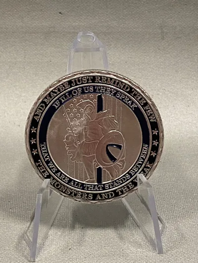Amerikansk Challenge coin - Thin blue line