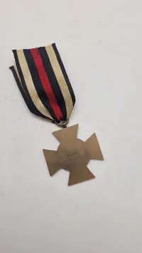 Originalt Ehrenkreuz des Weltkrieges 1914/1918)
Nolle & Huck GmbH, Lüdenscheid