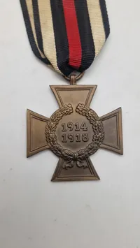 Originalt Ehrenkreuz des Weltkrieges 1914/1918)
Nolle & Huck GmbH, Lüdenscheid