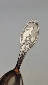 Original dansk national ske af nysølv