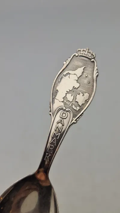 Original dansk national ske af nysølv