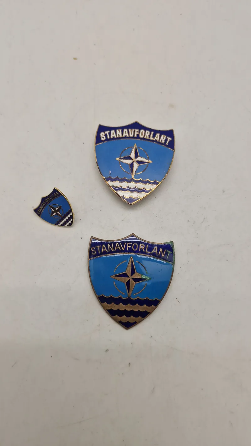 Samling Nato badges