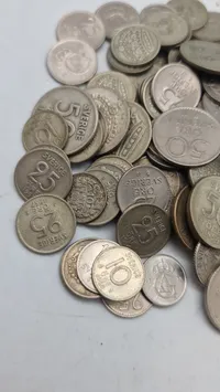 Stor samling svenske sølvmønter