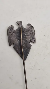 HitlerJugend pin. Efterkrigs