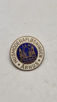 Original pin fra husmoderløsningen i Aarhus