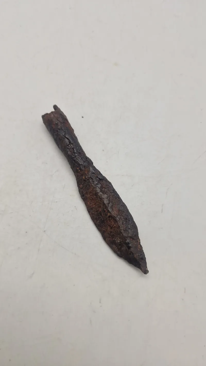 Original middelalder armbrøst pilespids