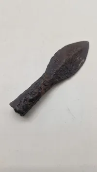 Original middelalder armbrøst pilespids