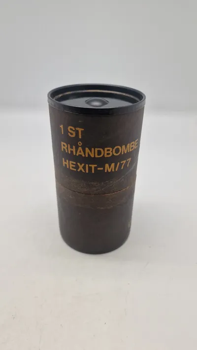 Beskyttelses rør for røghåndbombe M/77