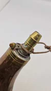 Veludført jagt krudthorn