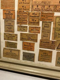 Originalt id kort samt rationeringsmærker i ramme - ww2