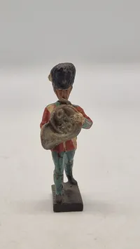 Original Linoleumsfigur, Livgarden
