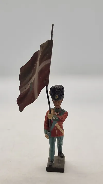 Original Linoleumsfigur, Livgarden