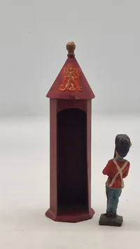 Original Linoleumsfigur, Livgarden