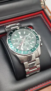 Originalt Jaguar Executive Diver chronograph watch med æske. Nypris ca 4000,-