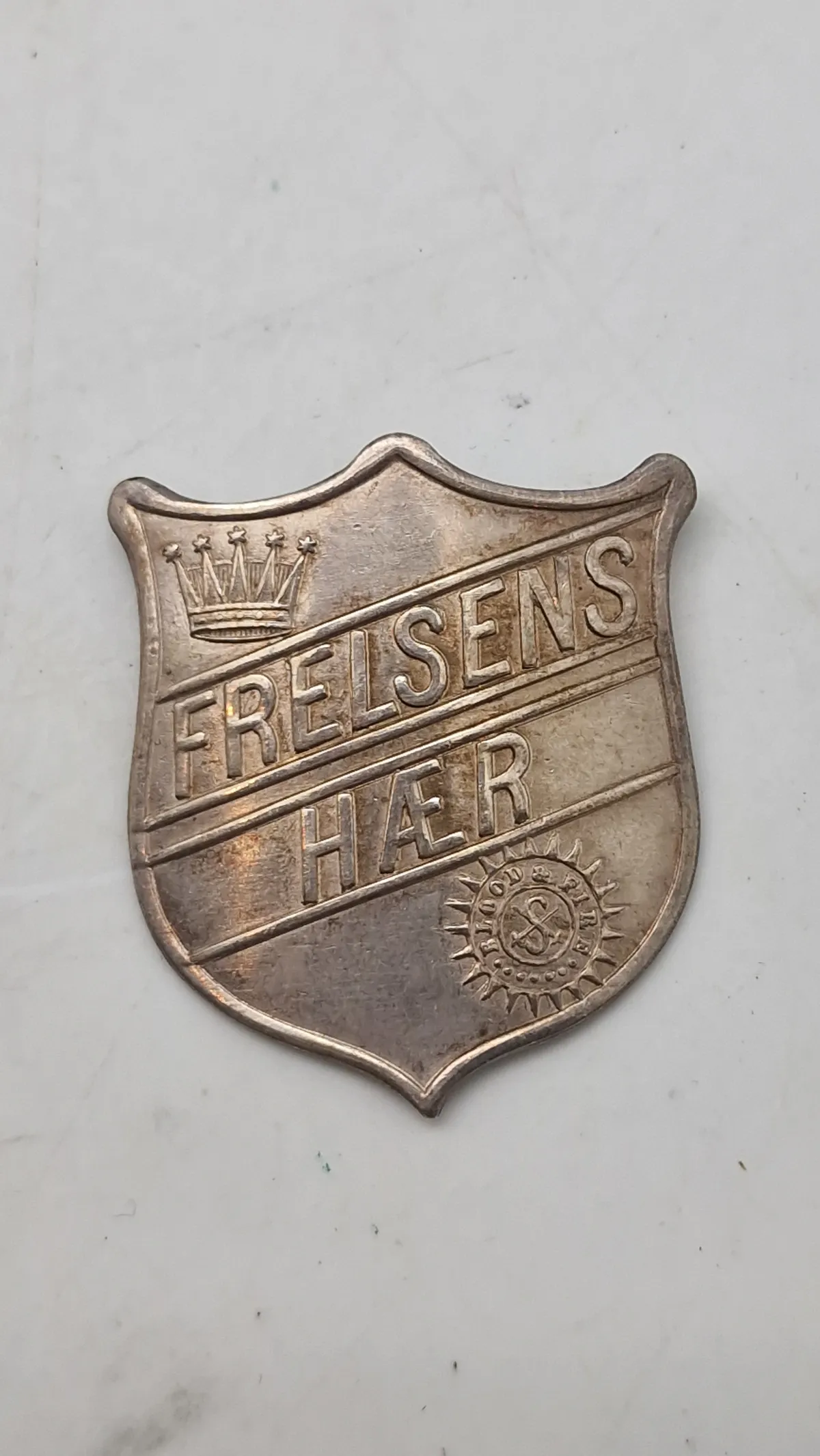 Originalt skjold fra Frelsens Hær