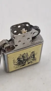 Original Zippo lighter med æske