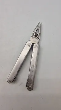 Leatherman multitool
