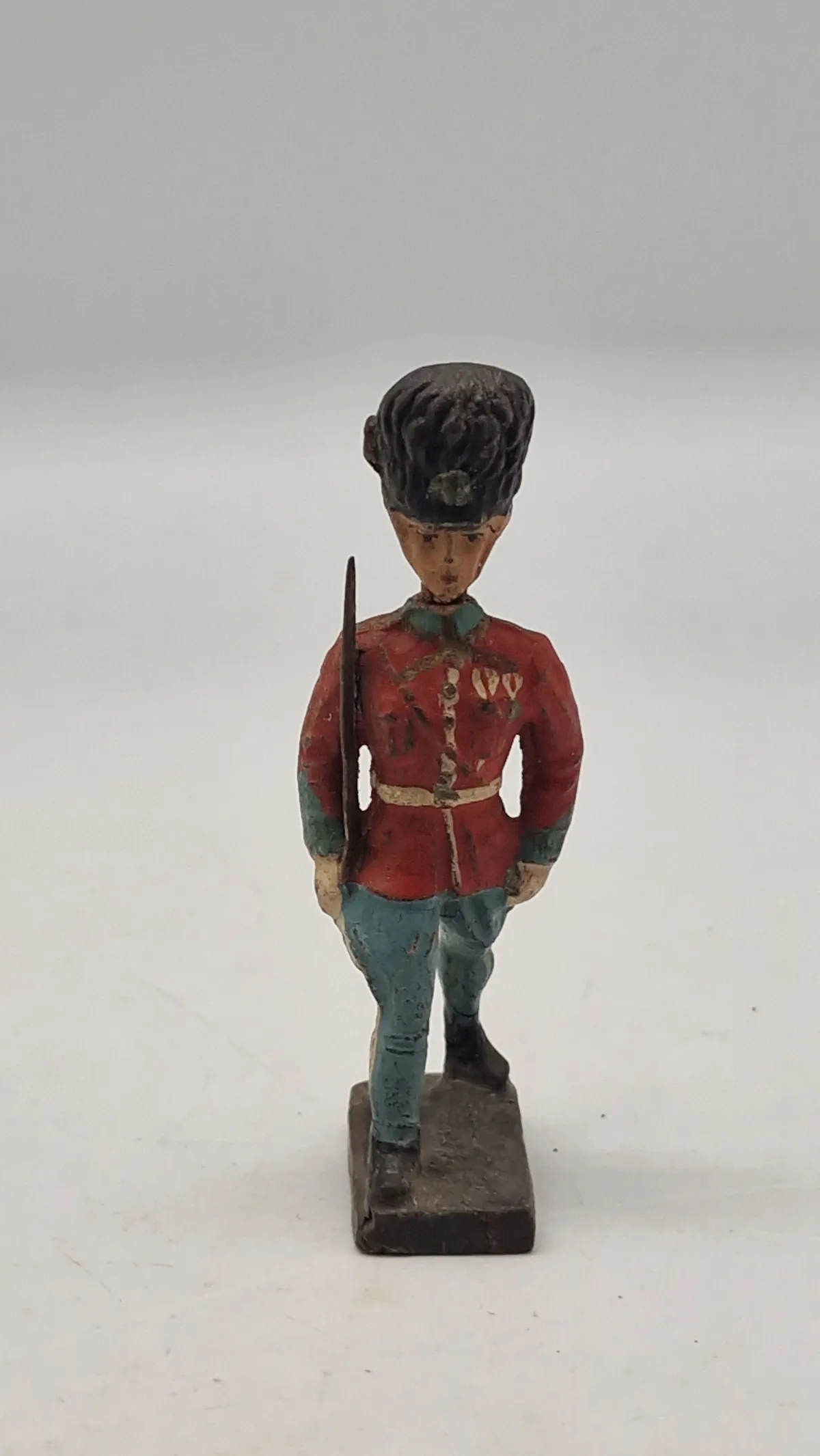 Original Linoleumsfigur, Livgarden
