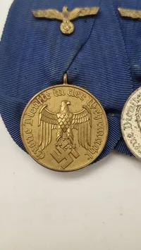 Original Wehrmacht-Dienstauszeichnung (4 & 12)