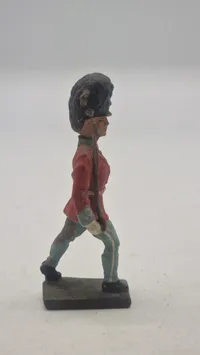 Original Linoleumsfigur, Livgarden