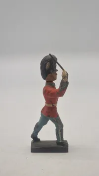 Original Linoleumsfigur, Livgarden