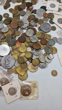Stort lot mønter og Tokens