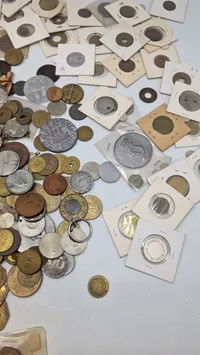 Stort lot mønter og Tokens
