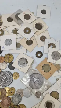 Stort lot mønter og Tokens