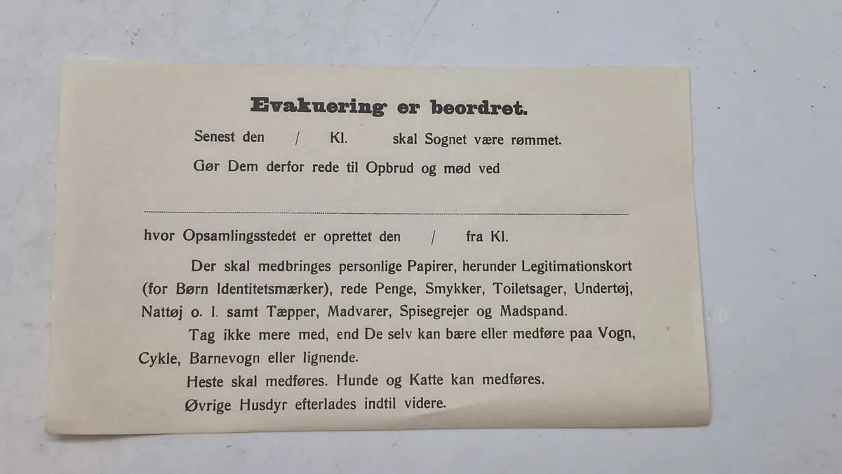 Original dansk evakueringsseddel, ww2