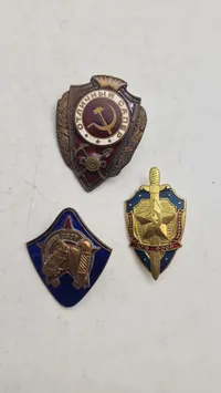 Originale russiske pins