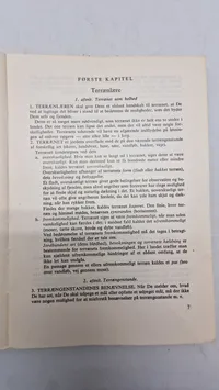 Samling lærebøger, feltinstruktioner mm.