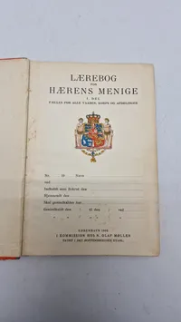 Samling lærebøger, feltinstruktioner mm.