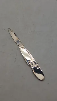 Original foldekniv med motiv fra Padborg lejren