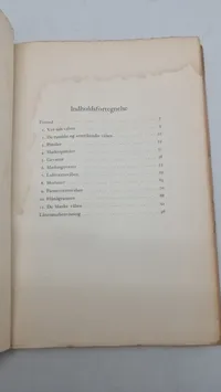Samling militære lærebøger