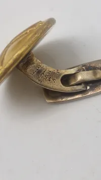 Originale militære manchetknapper