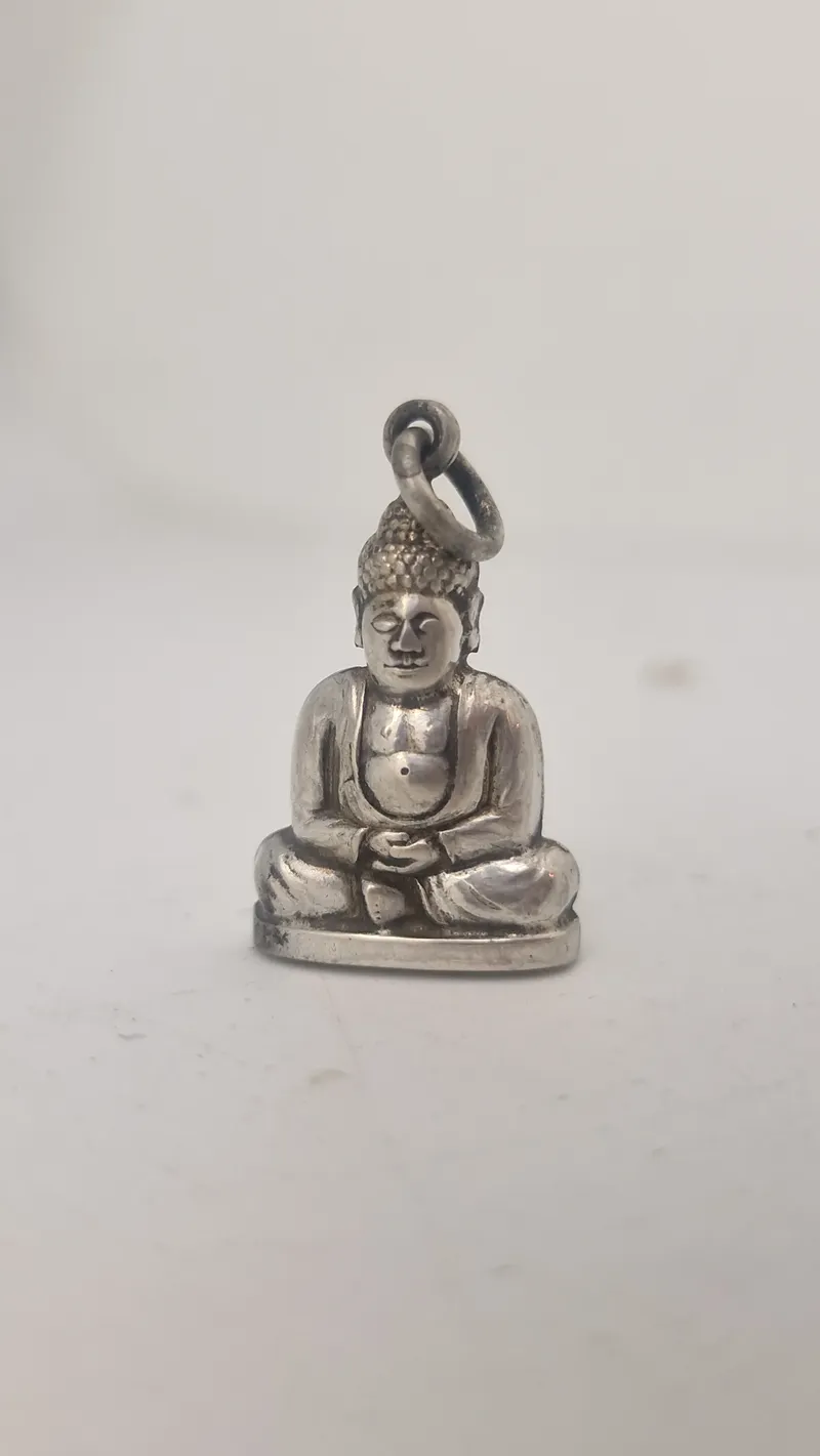 Buddha af sølv