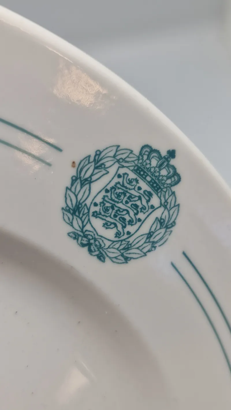 Original Royal Copenhagen middags tallerken  fra hæren