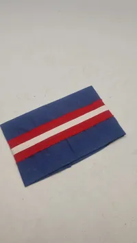 Originalt armbind fra den danske modstandsbevægelse